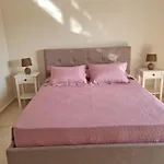 Ma Maison Rose Daire
