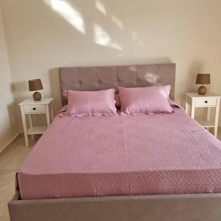 Ma Maison Rose アパート