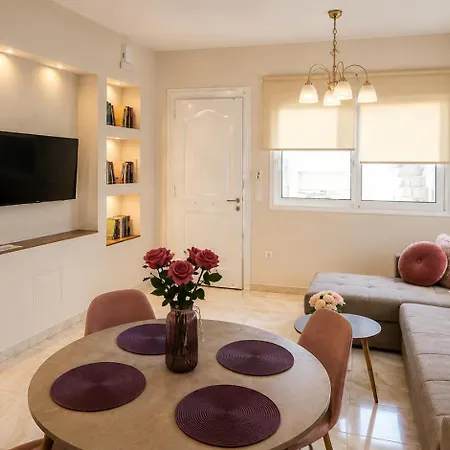 Ma Maison Rose
