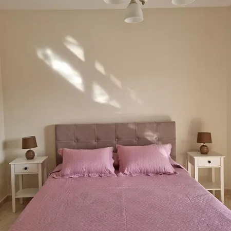 Ma Maison Rose 公寓 Kremastí