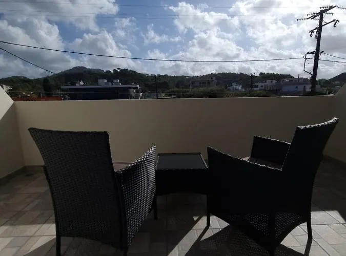 Ma Maison Rose Apartament Kremastí