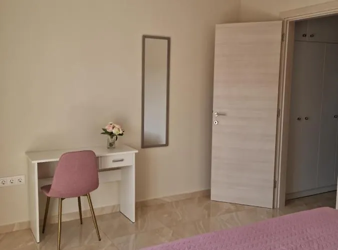 Ma Maison Rose Kremastí