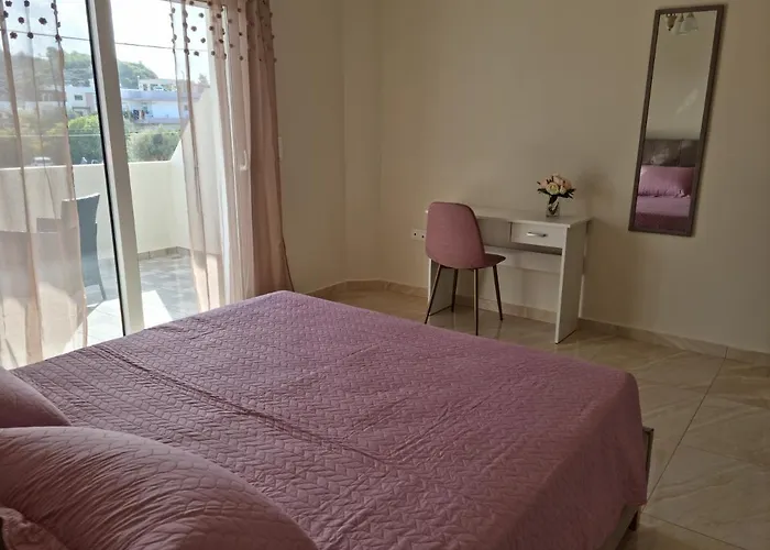 Ma Maison Rose Apartmán Kremastí